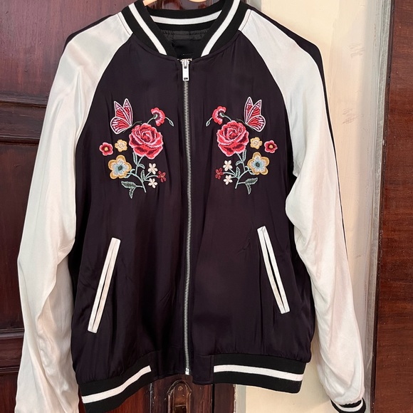 Forever 21 Floral Bomber Jacket (Size: US Small) - Picture 2 of 6